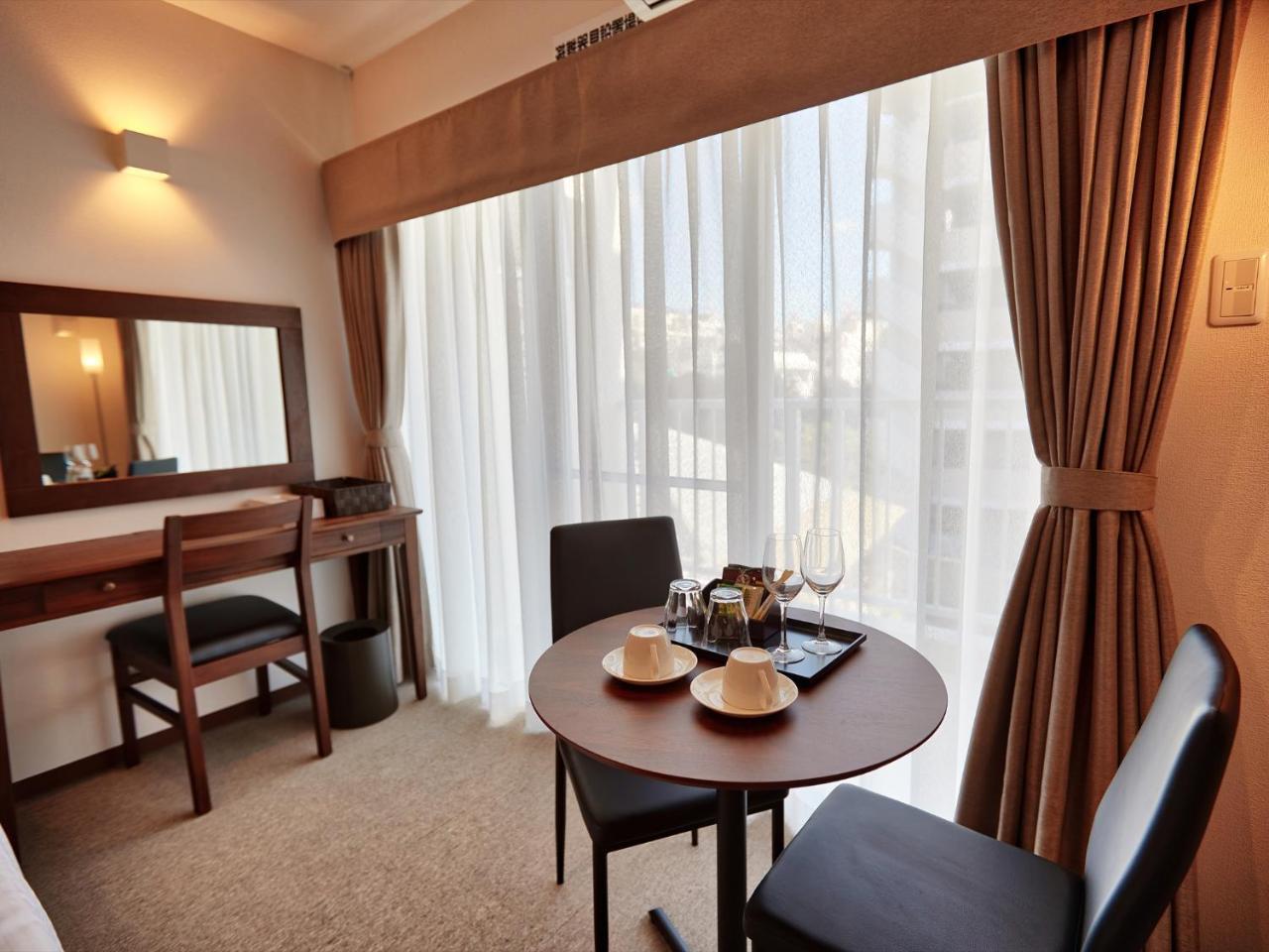Creass Hotel Tsubogawa Marche Naha Exteriör bild