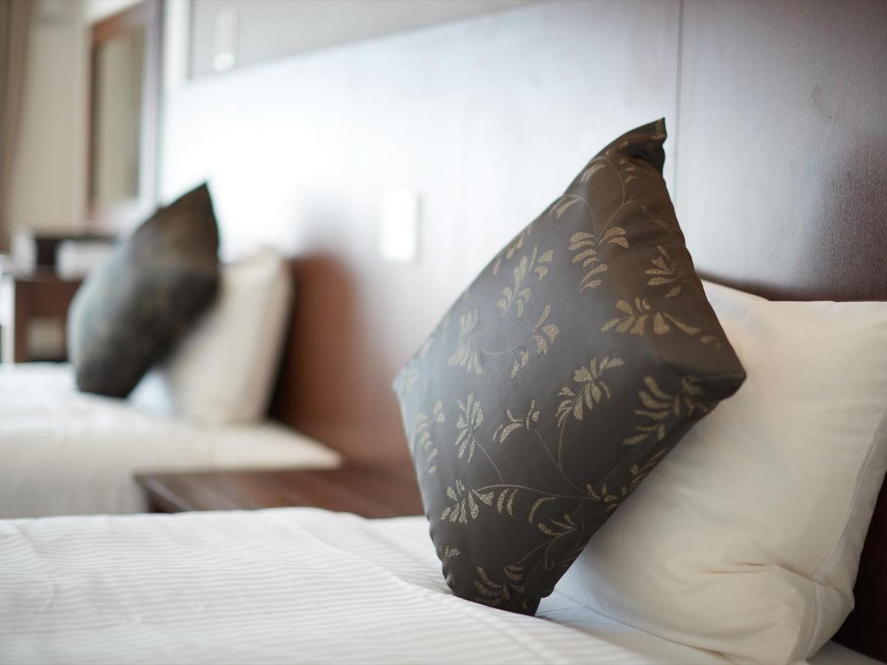 Creass Hotel Tsubogawa Marche Naha Exteriör bild