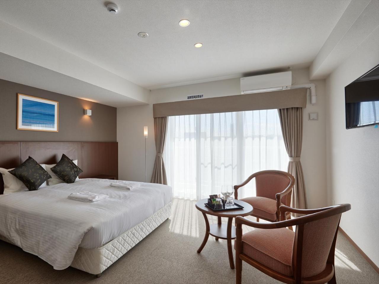 Creass Hotel Tsubogawa Marche Naha Exteriör bild