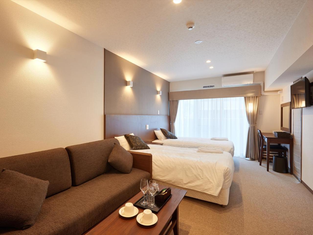 Creass Hotel Tsubogawa Marche Naha Exteriör bild
